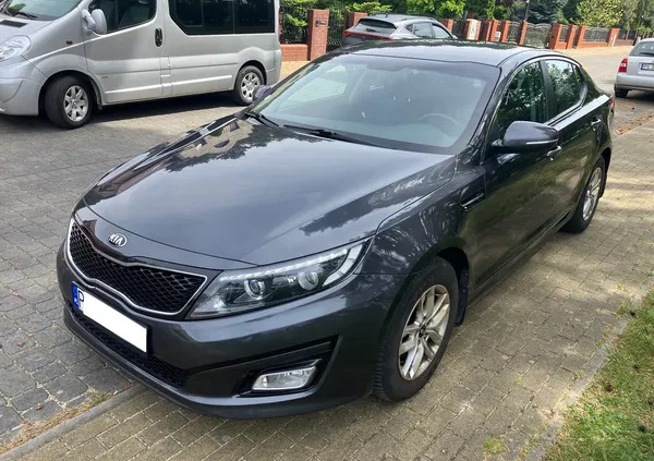 wielkopolskie Kia Optima cena 54300 przebieg: 112800, rok produkcji 2014 z Leszno